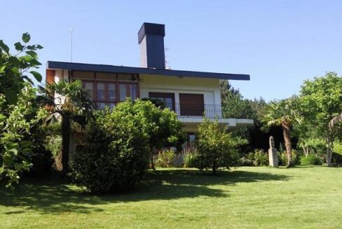 House for sale in Esgos 1