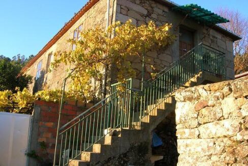 House for sale in Os Peares 1