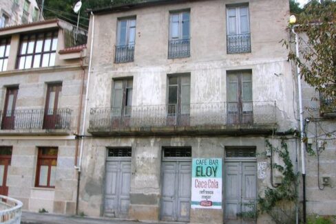 House for sale in Os Peares 1