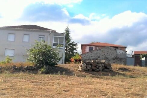 House for sale in Panton 1