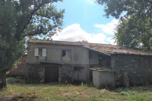 House for sale in Panton 1