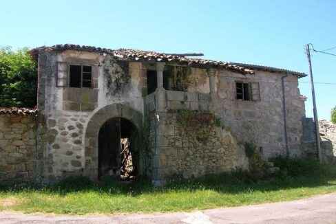 House for sale in Pantón 1