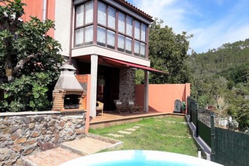 House for sale in Ribadavia 1