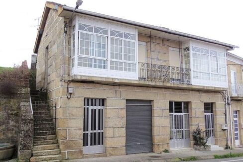 House for sale in Ribadavia 1