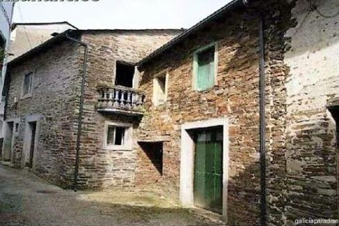 House for sale in Samos 1